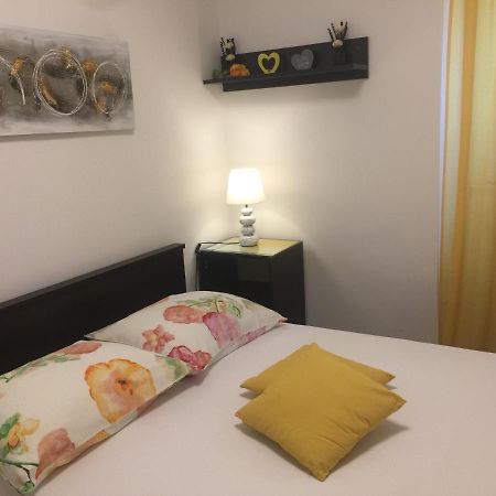 Apartman U Srcu Grada - Ilicev Prolaz Split Kültér fotó
